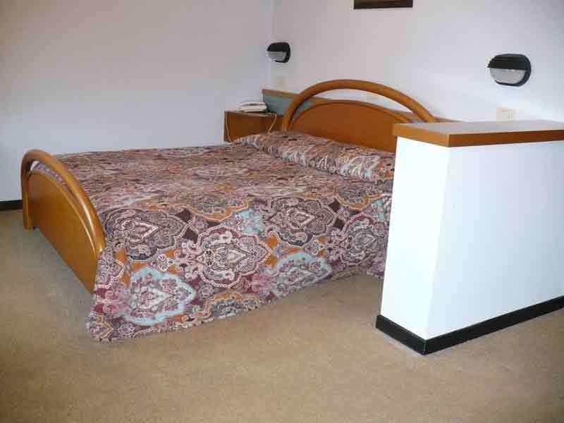 Hotel Olivi Saló Zimmer foto